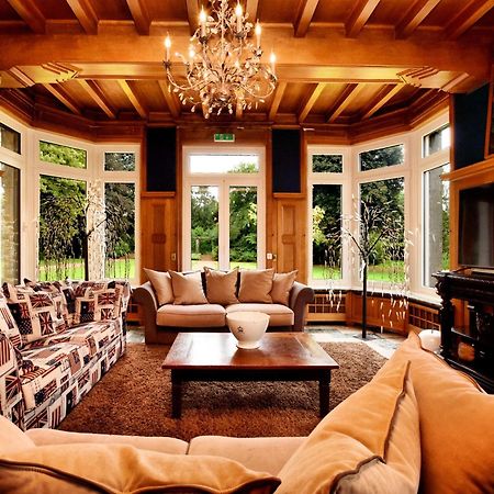 Villa Luxurious Castle With Hot Tub In The Belgian Jamoigne Exterior foto