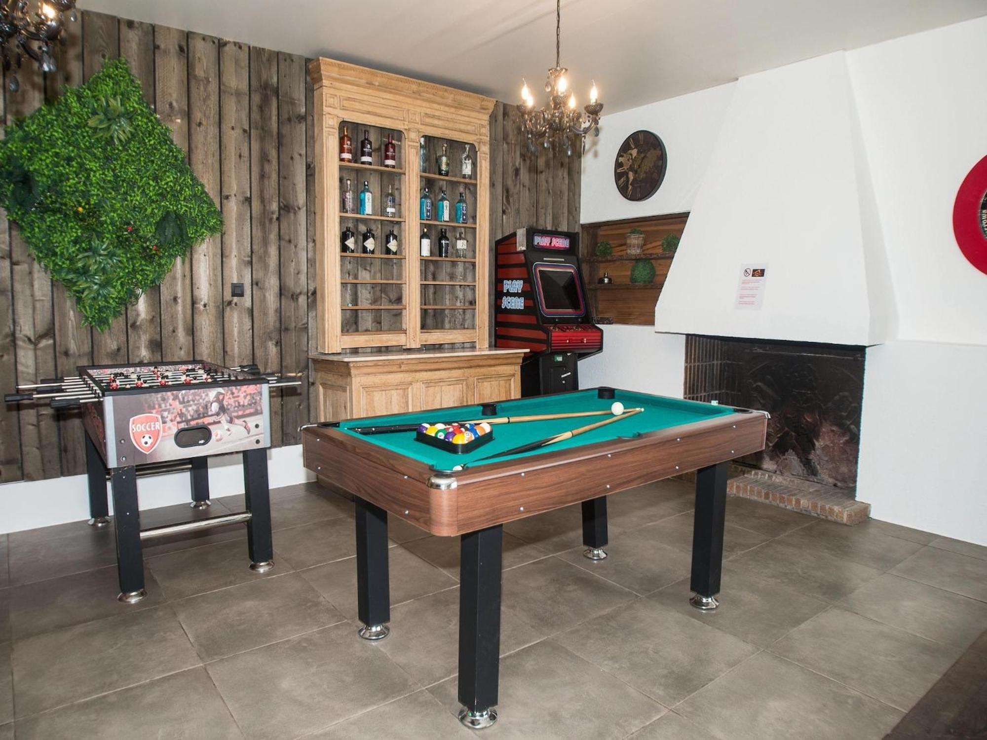 Villa Luxurious Castle With Hot Tub In The Belgian Jamoigne Exterior foto