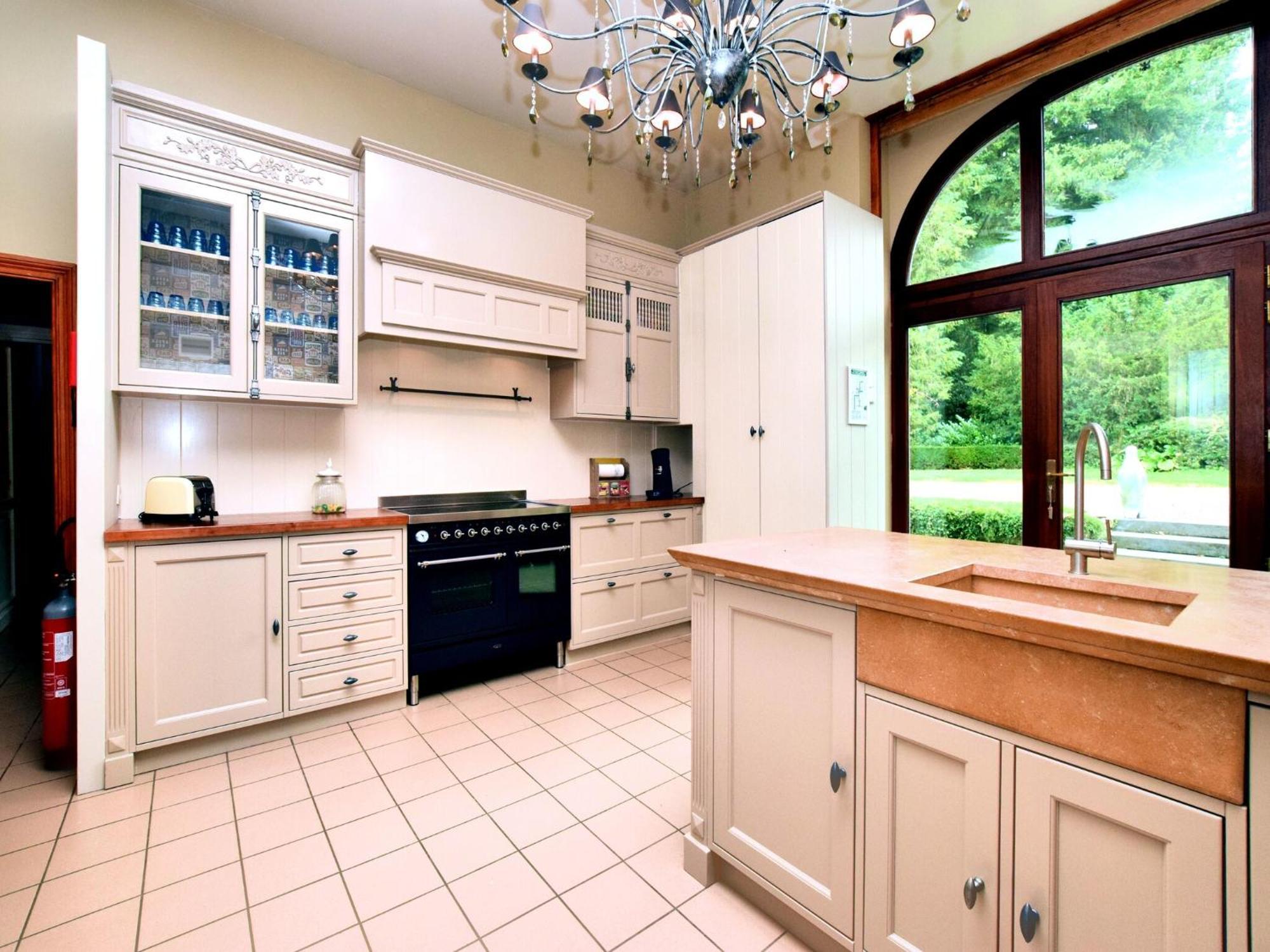 Villa Luxurious Castle With Hot Tub In The Belgian Jamoigne Exterior foto